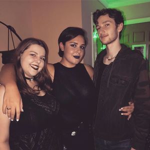 Meet your Posher, Clara